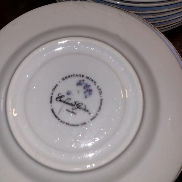 37 Heritage Mint Enchanted Garden China Dishes- great condition - Picture 7 of 7